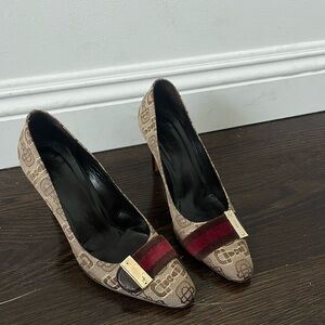 Vintage Gucci Stilettos